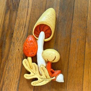 Groovy vintage 1974 Miller Studio mushroom 🍄